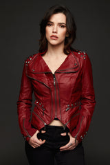 Rote Damen Lederjacke mit Nieten